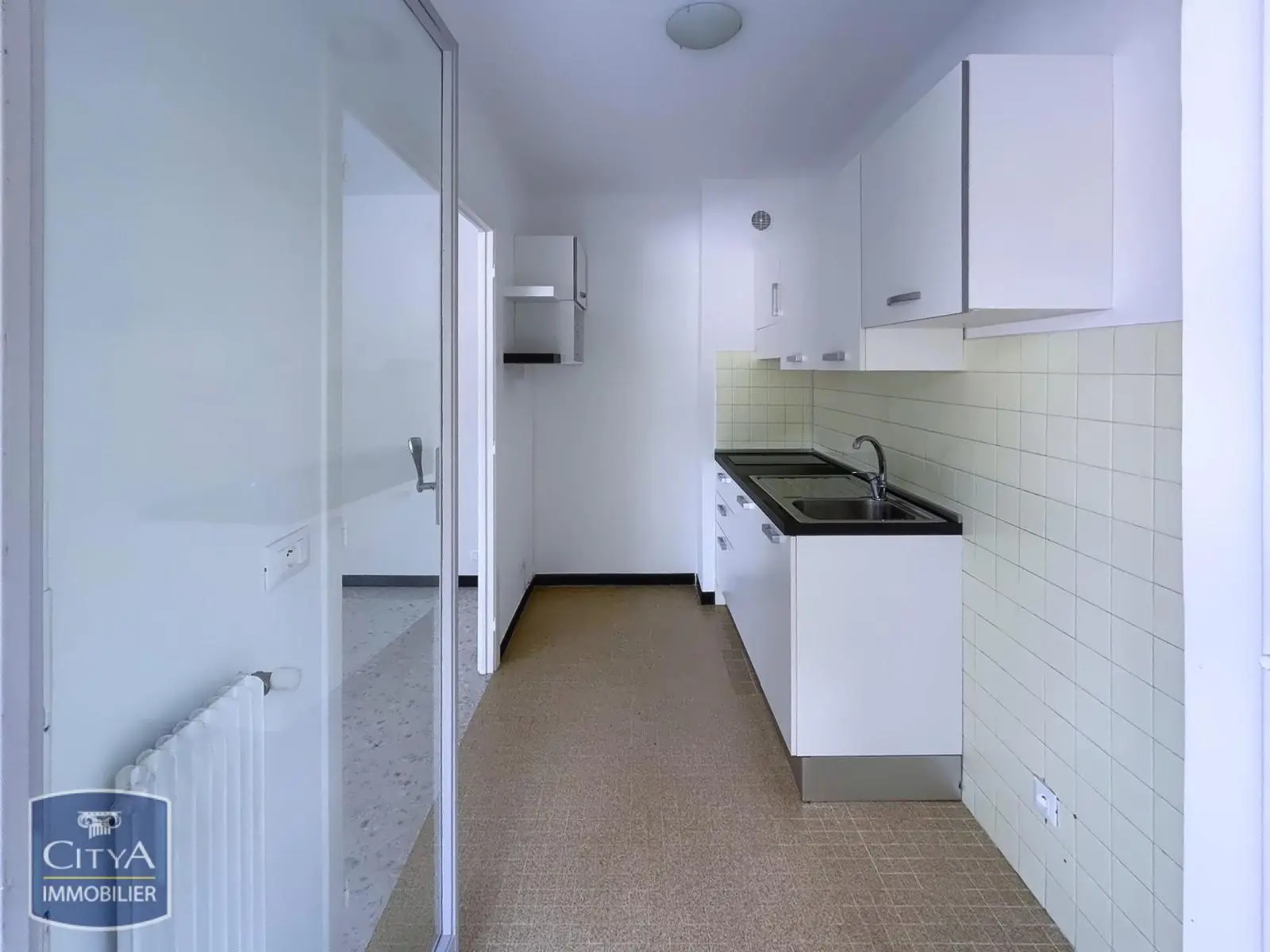 Photo 4 Appartement 1 pièce 27.43m²
