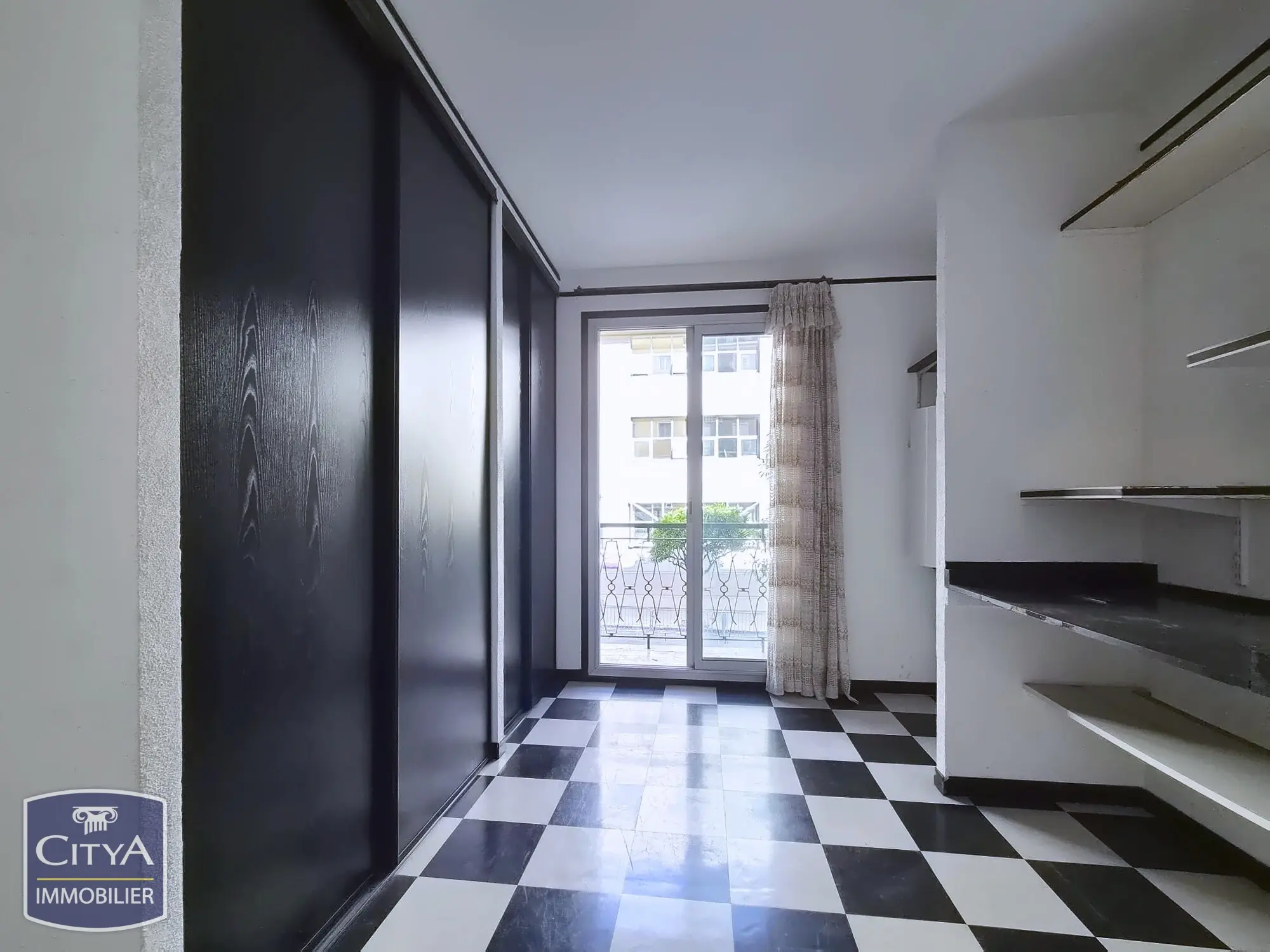 Photo 8 Appartement 4 pièces 80.08m²