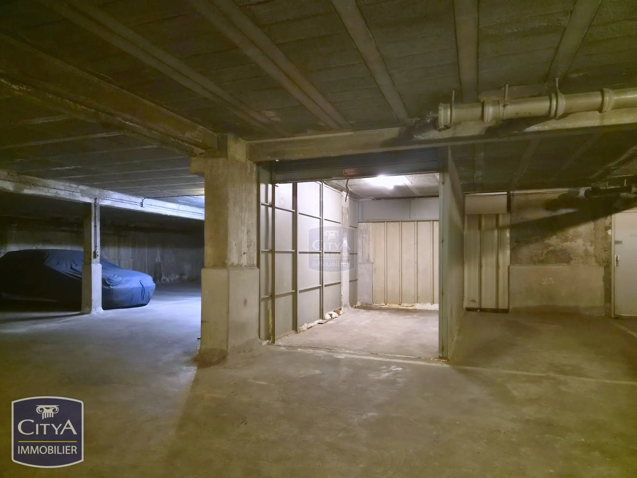 Photo 3 Parking 12m²