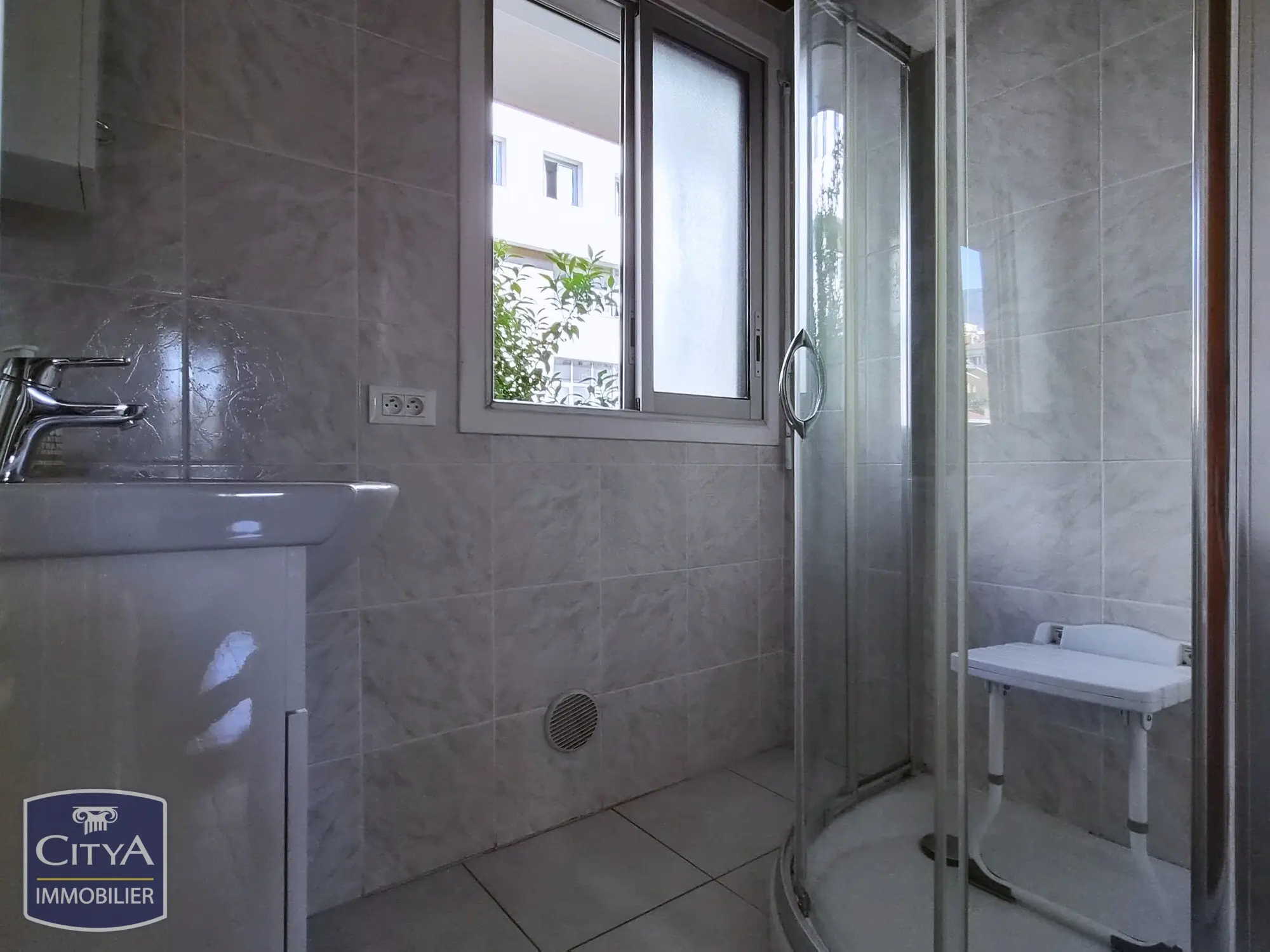 Photo 12 Appartement 4 pièces 80.08m²