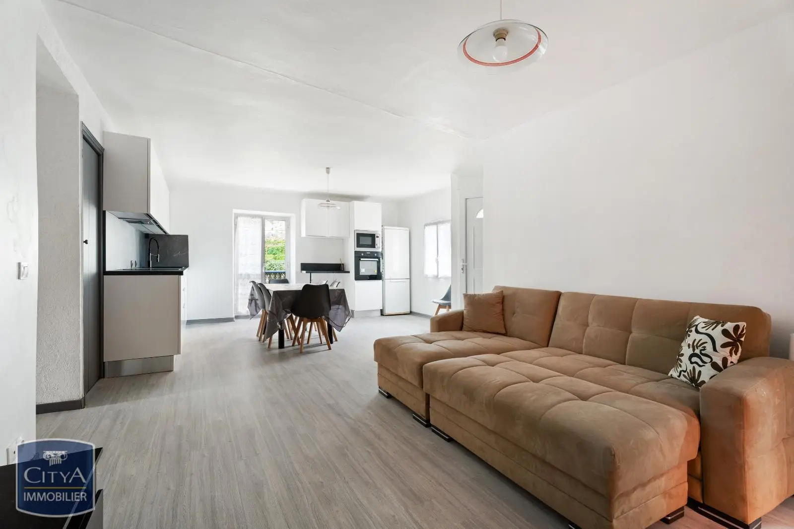 Photo 2 Appartement 4 pièces 84m²