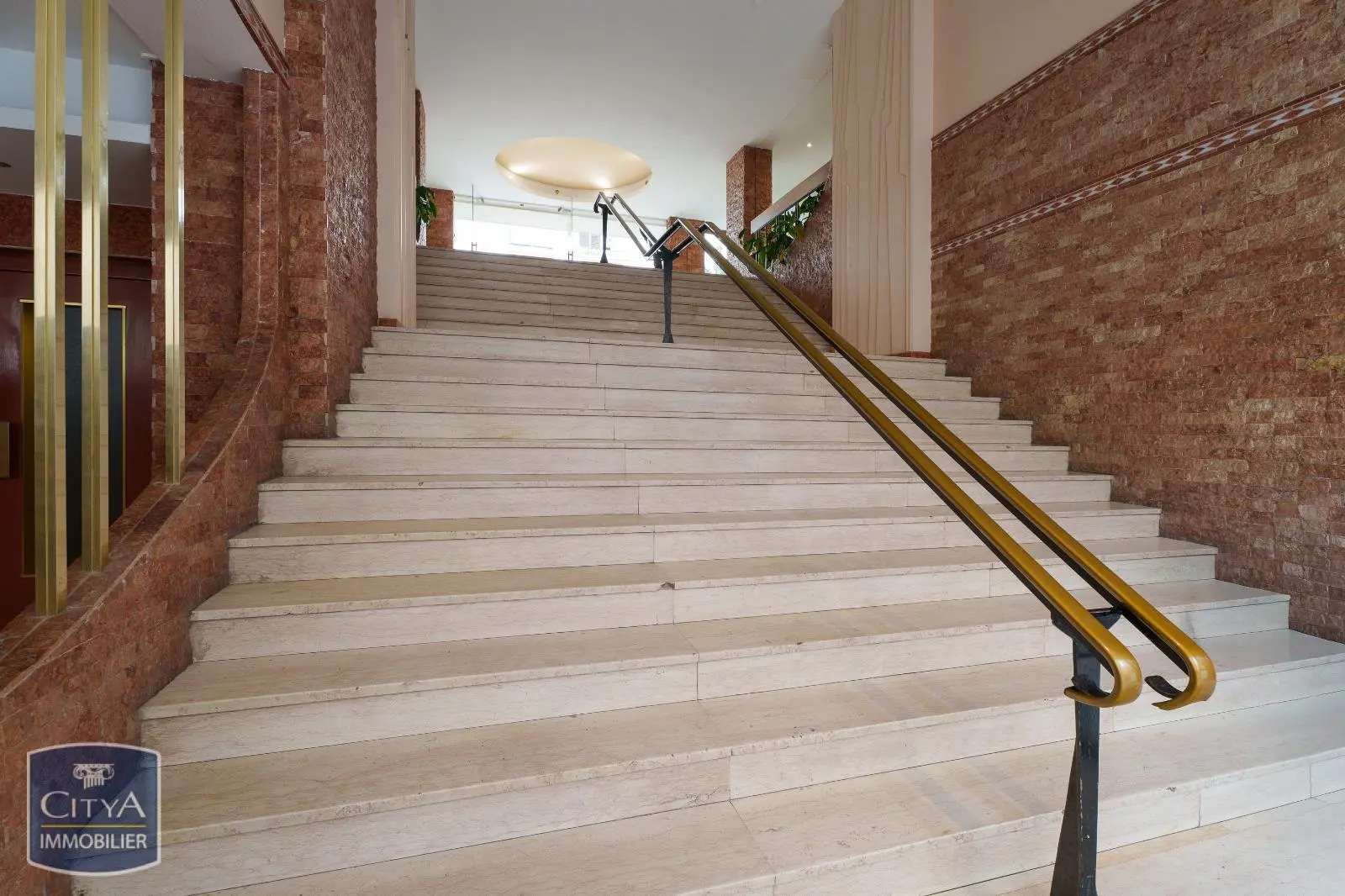 Photo 12 Appartement 1 pièce 31m²