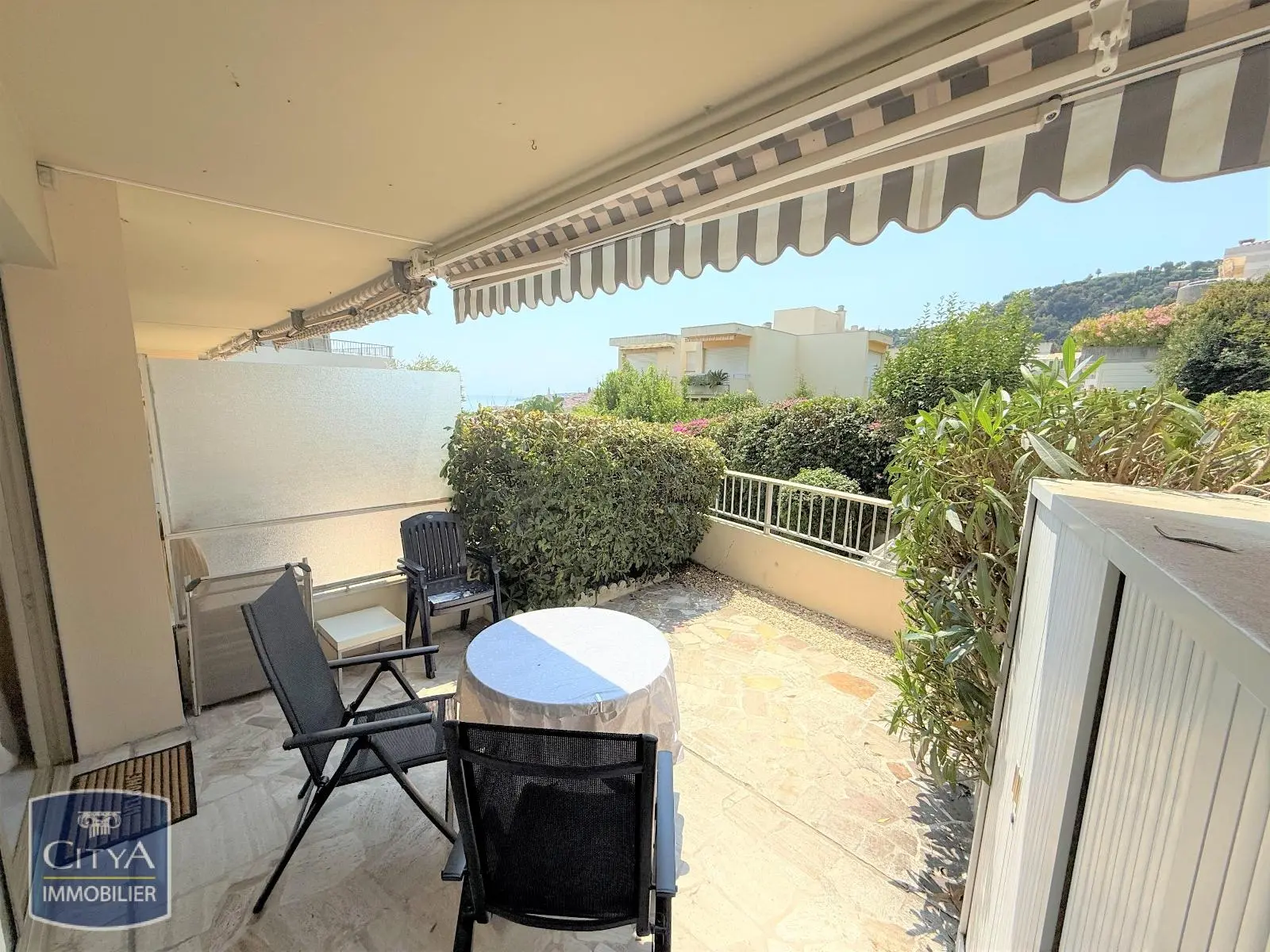 Photo 2 Appartement 1 pièce 36m²