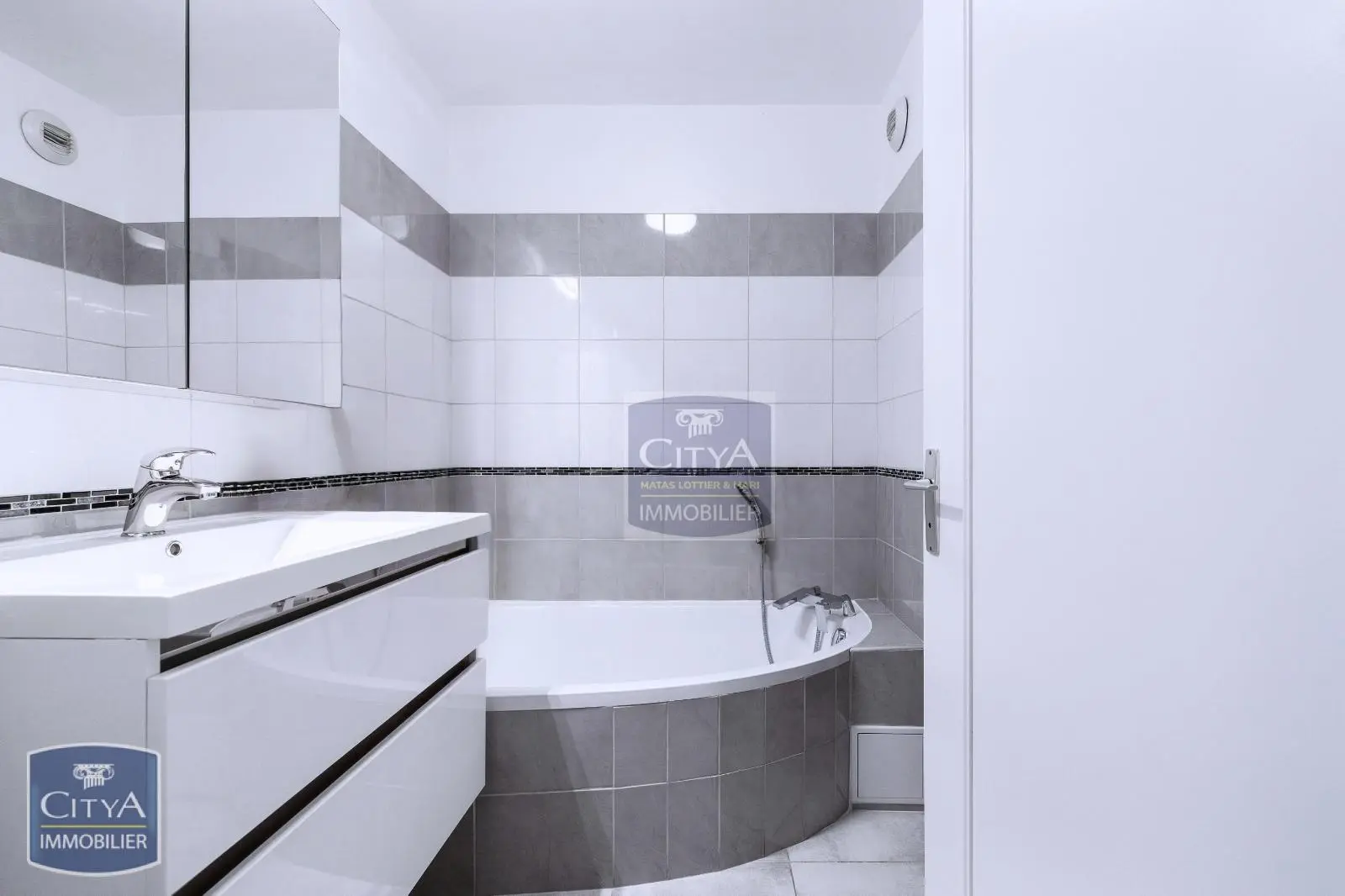 Photo 9 Appartement 3 pièces 66.11m²