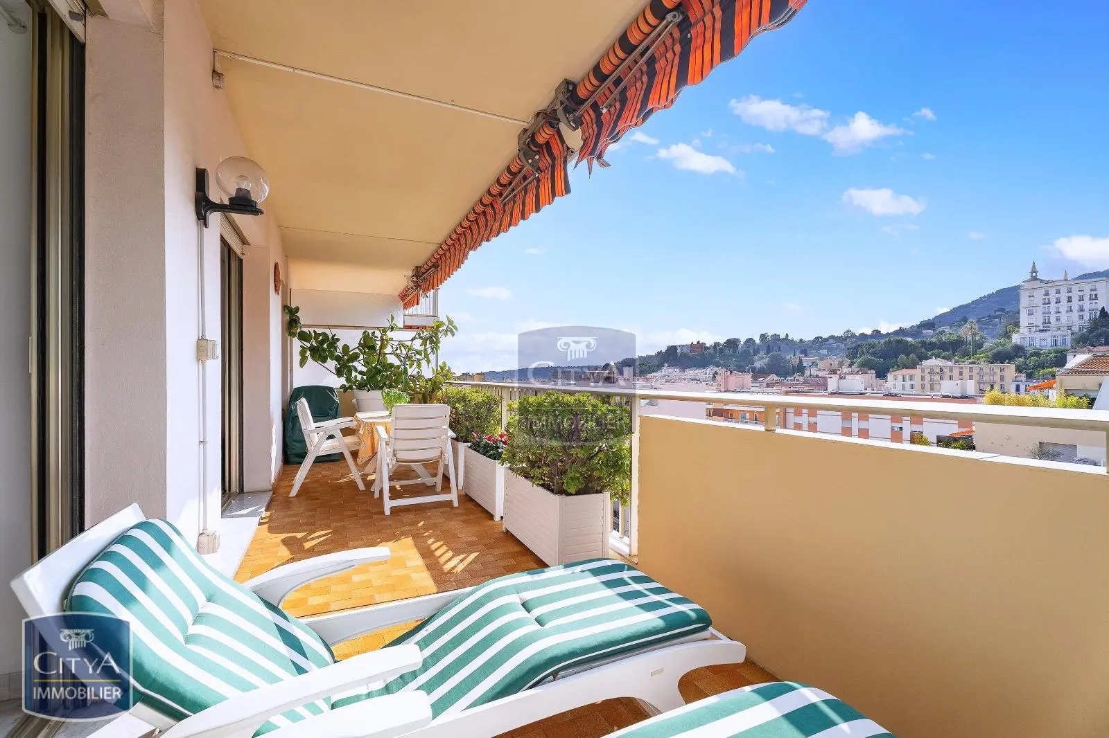 Photo 3 Appartement 2 pièces 50.27m²