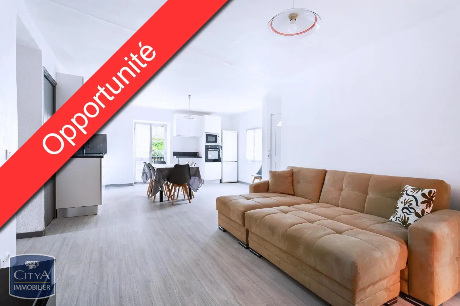 Photo 1 Appartement 4 pièces 84m²