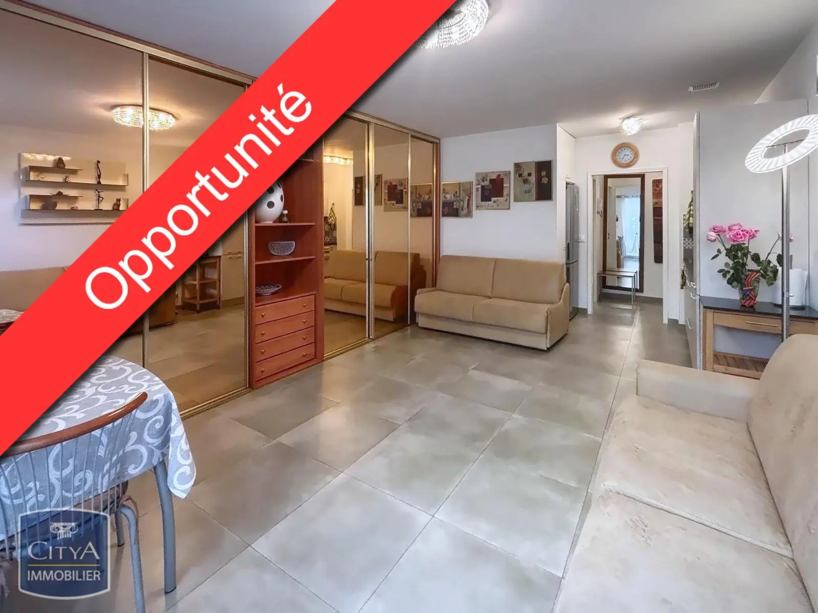 Photo 1 Appartement 1 pièce 35.42m²