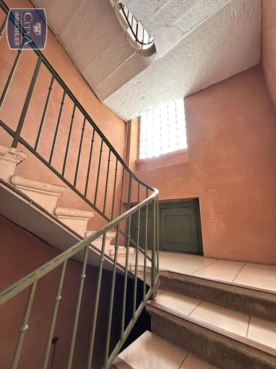 Photo 4 Immeuble 290m²