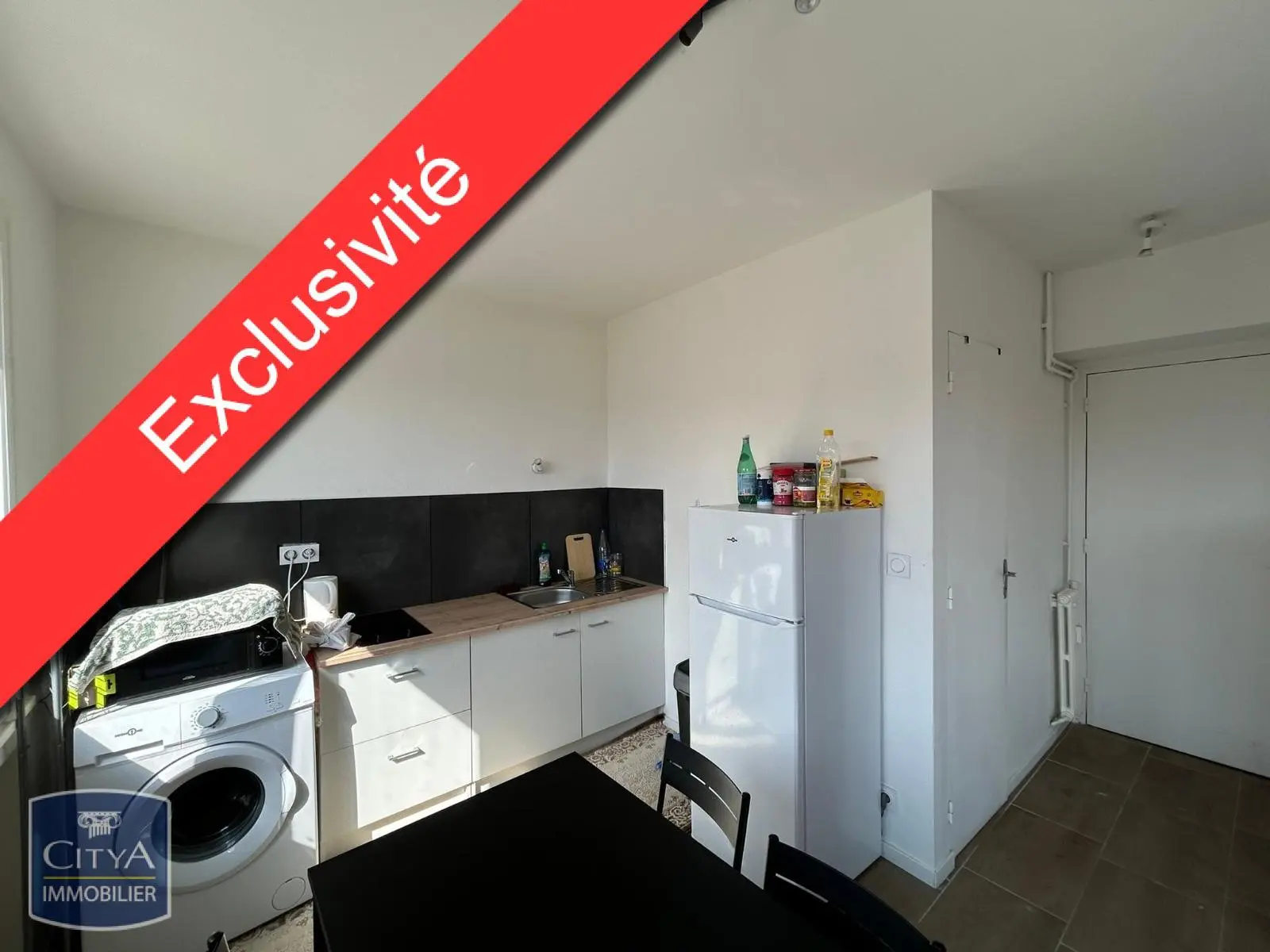 Photo 1 Appartement 1 pièce 24m²