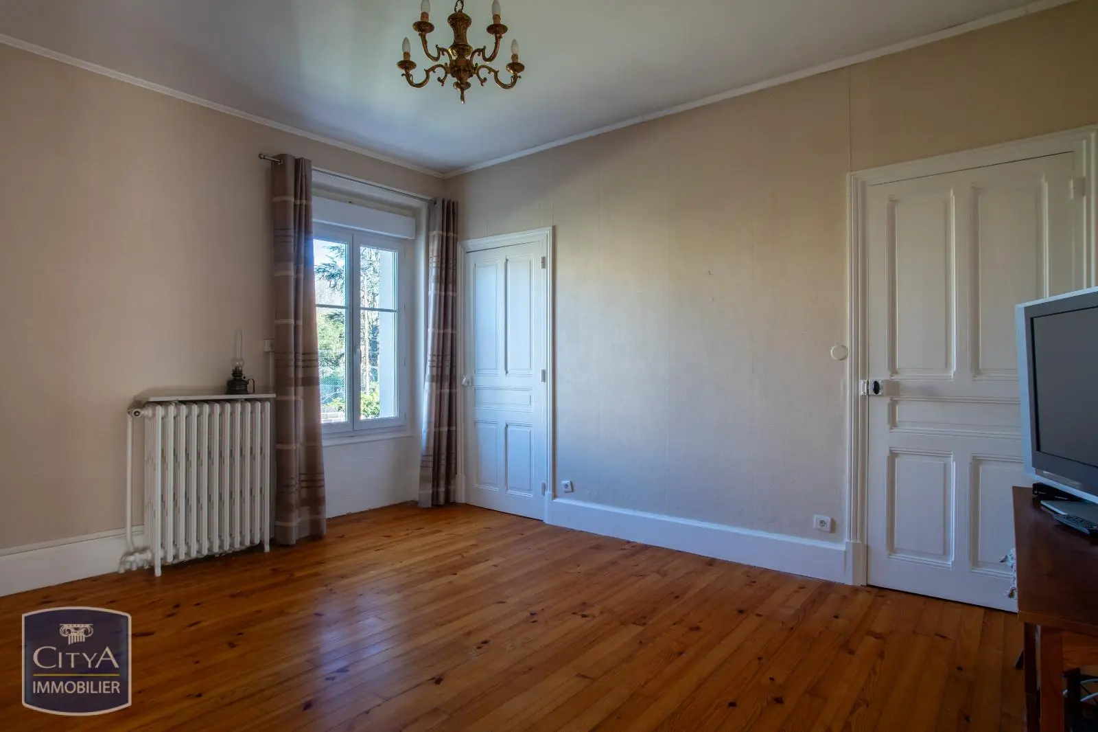 Photo 12 Maison 5 pièces 328m²