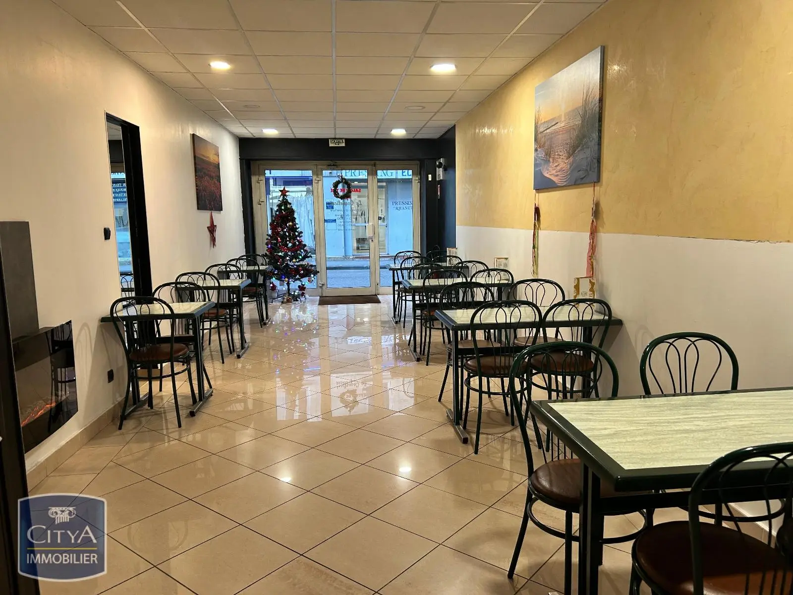 Photo 2 Immeuble 412m²