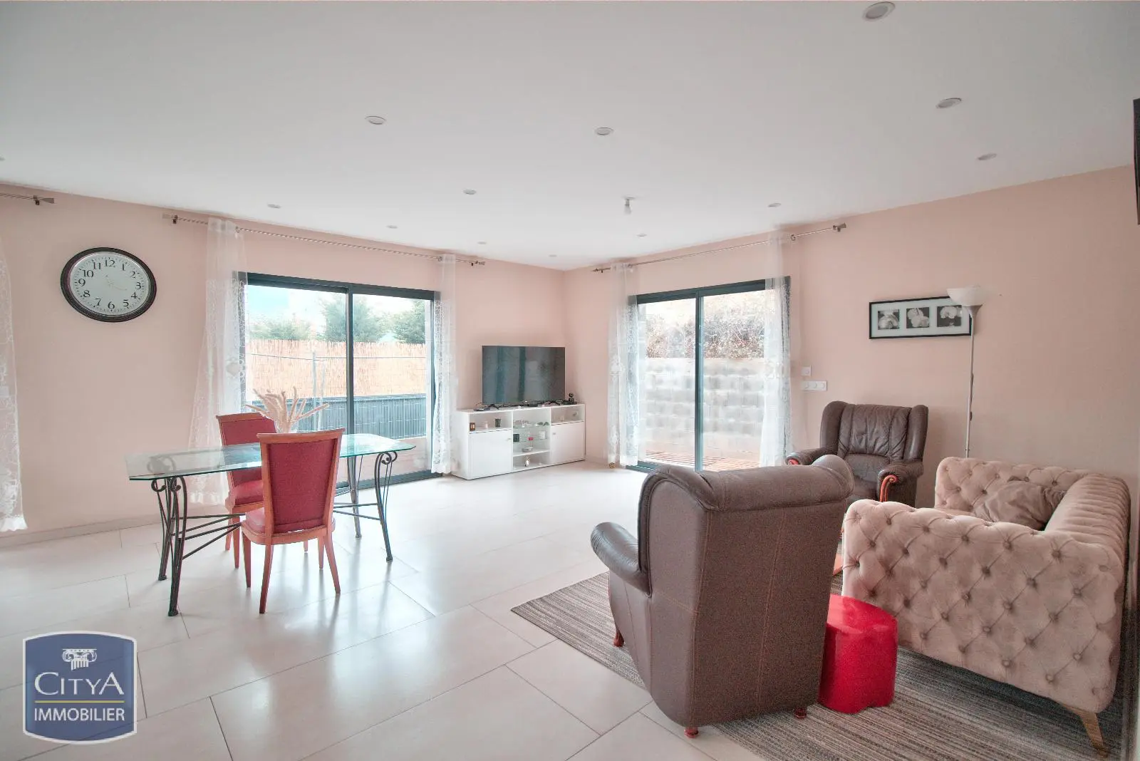 Photo 16 pour Maison 5 pièces 118m² Photo 16 Maison 5 pièces 118m²