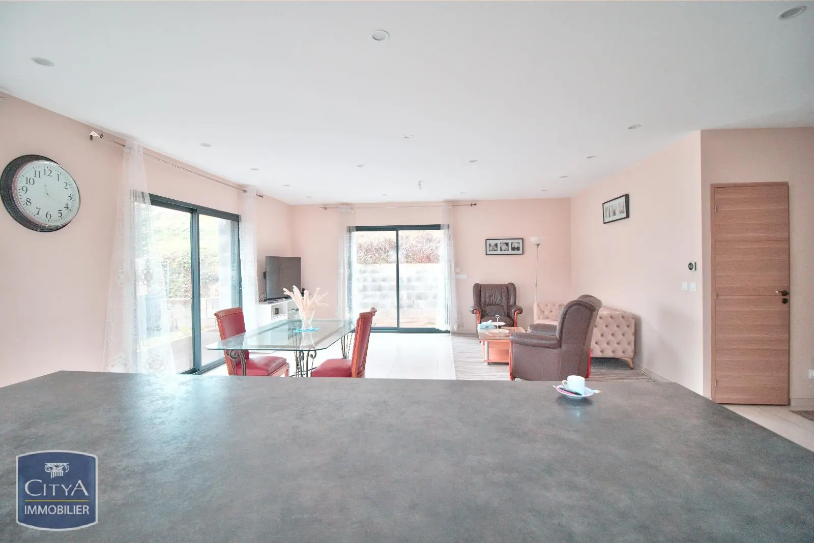 Photo 15 pour Maison 5 pièces 118m² Photo 15 Maison 5 pièces 118m²