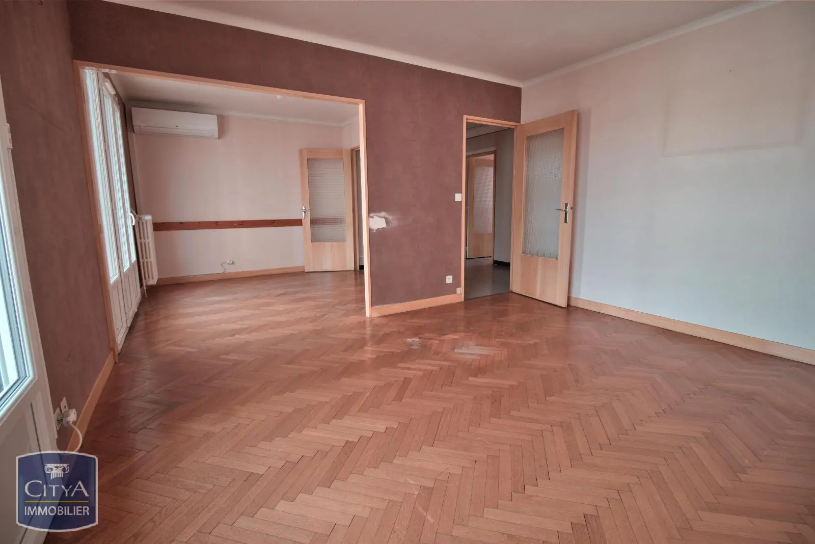 Photo 2 Appartement