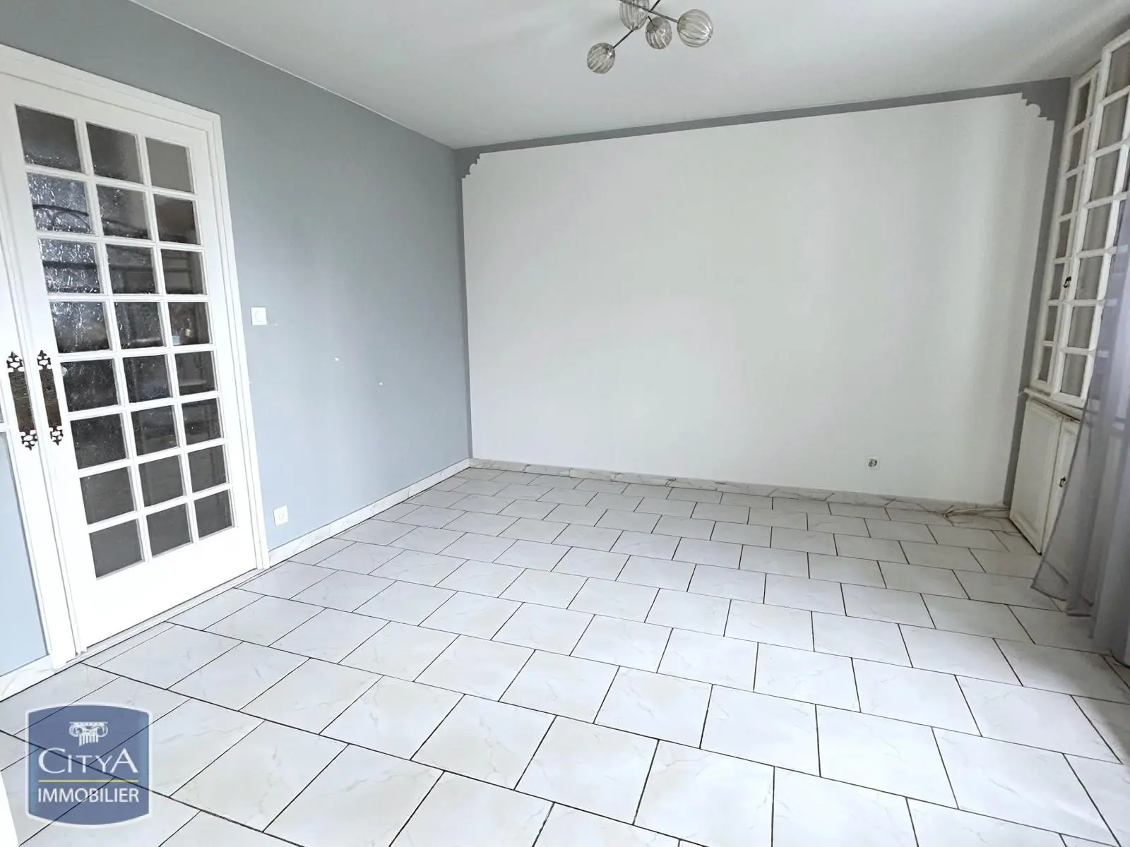 Photo 2 Appartement 5 pièces 79m²