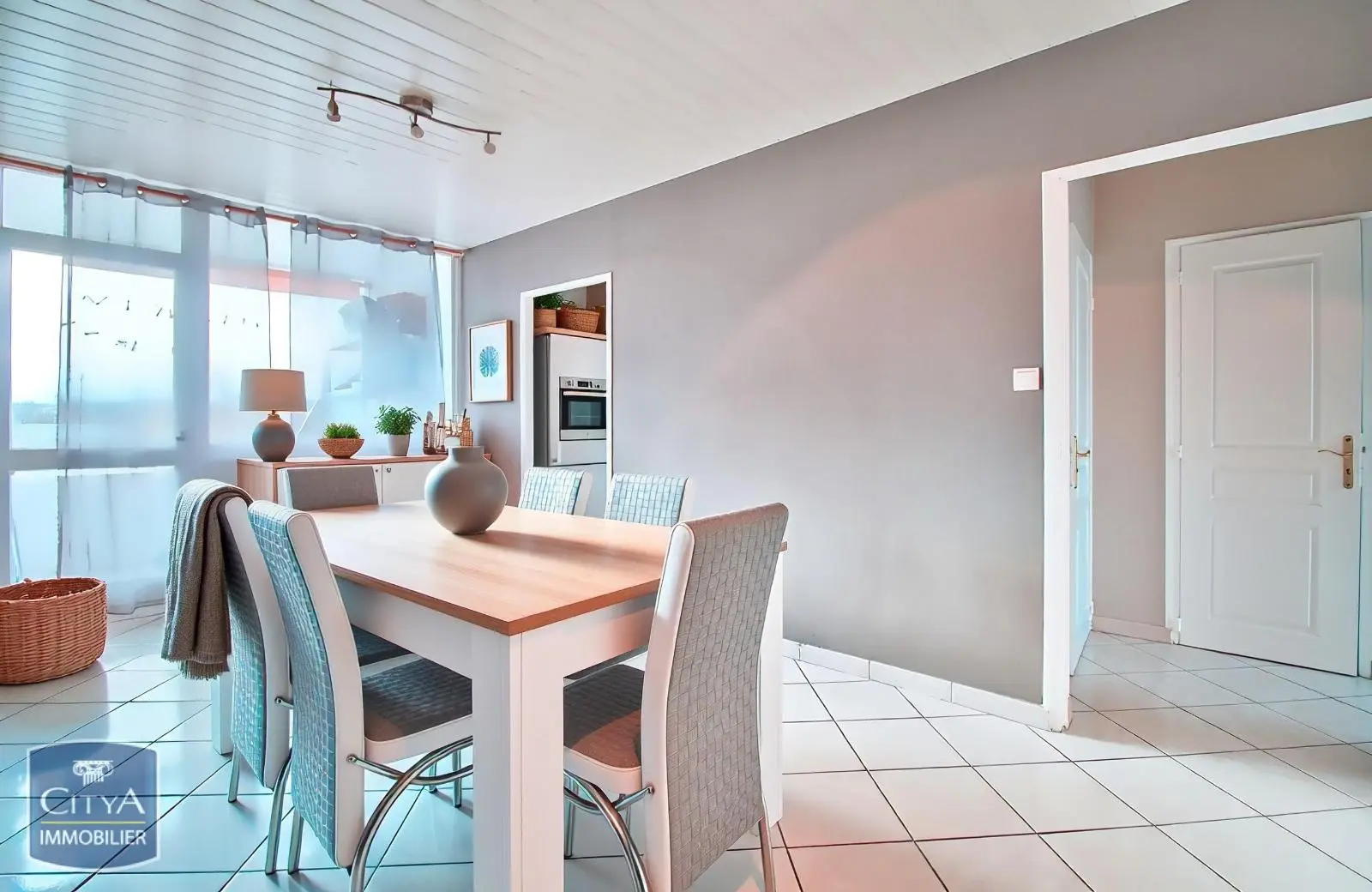 Photo 1 Appartement 5 pièces 79m²