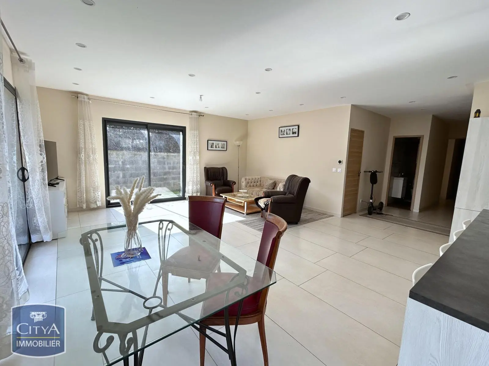 Photo 8 Maison 4 pièces 118m²