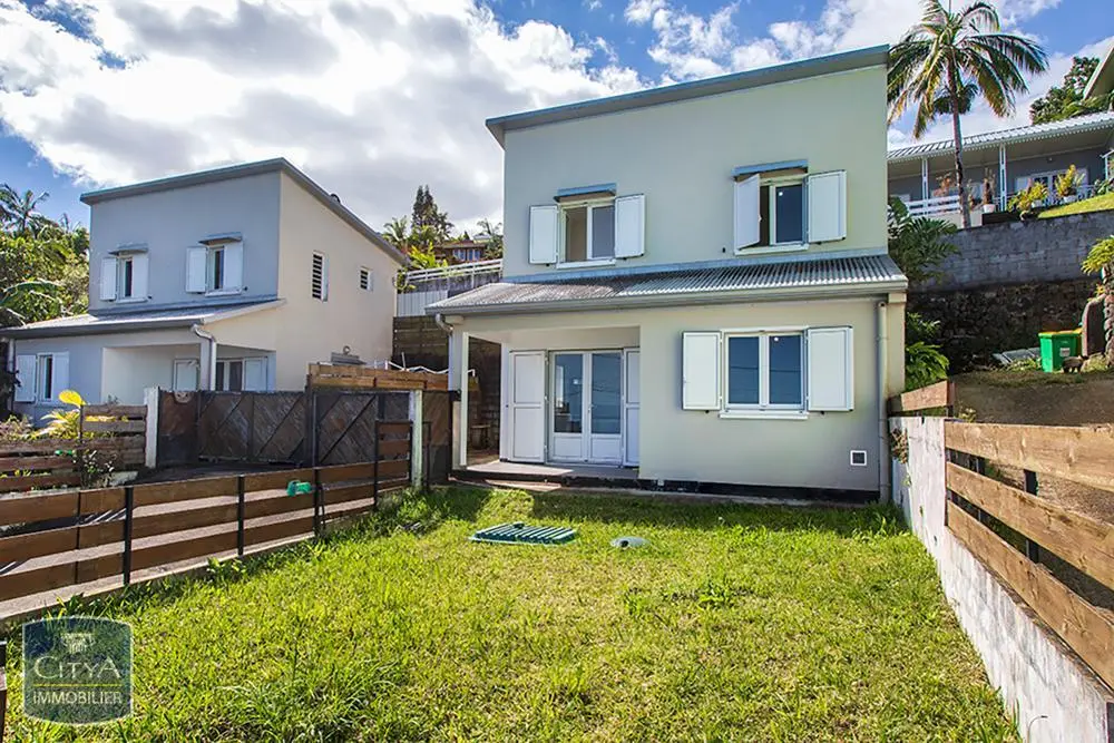 Photo 1 Maison 3 pièces 118m²