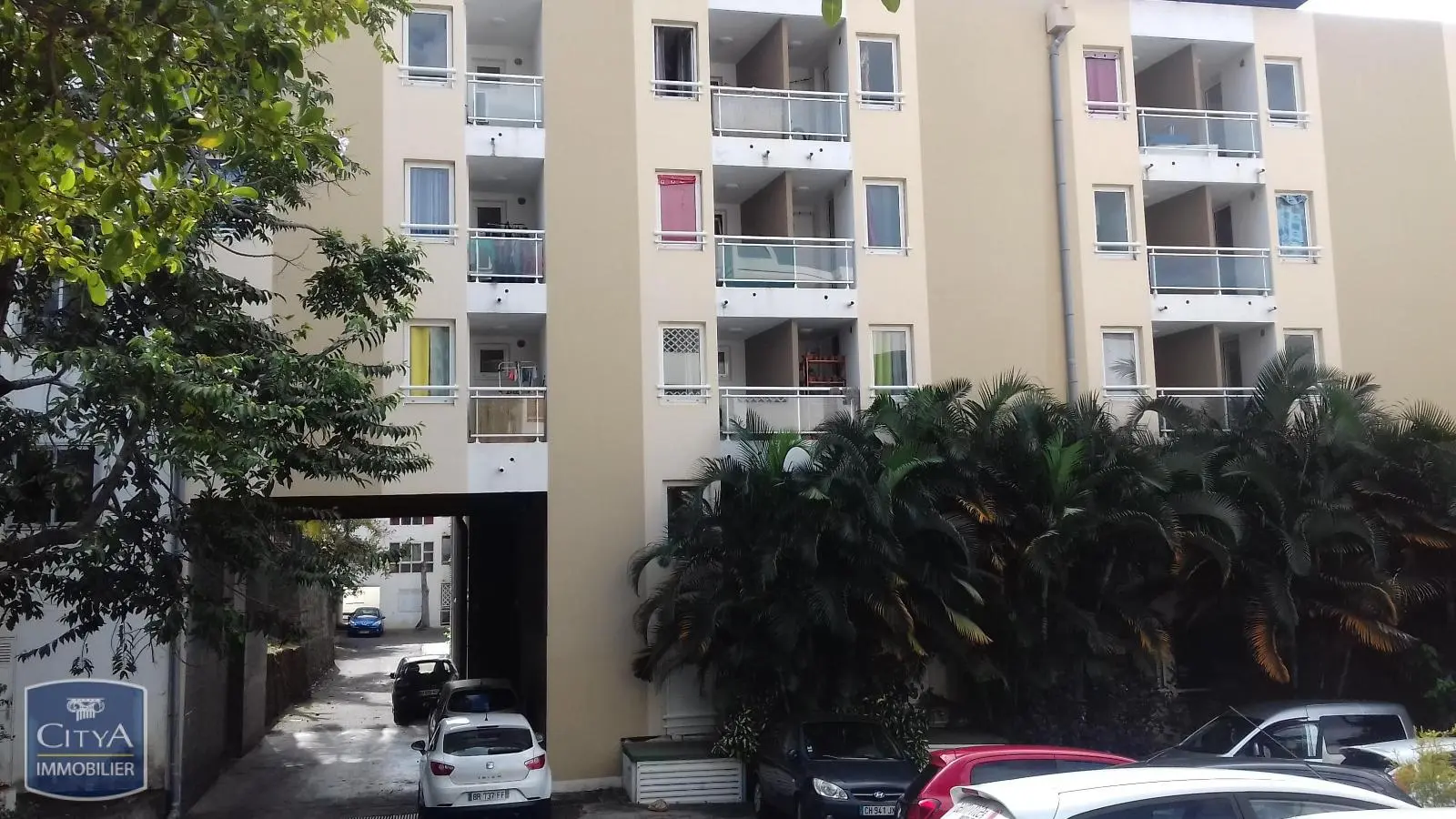 Photo 1 Appartement 1 pièce 25.76m²