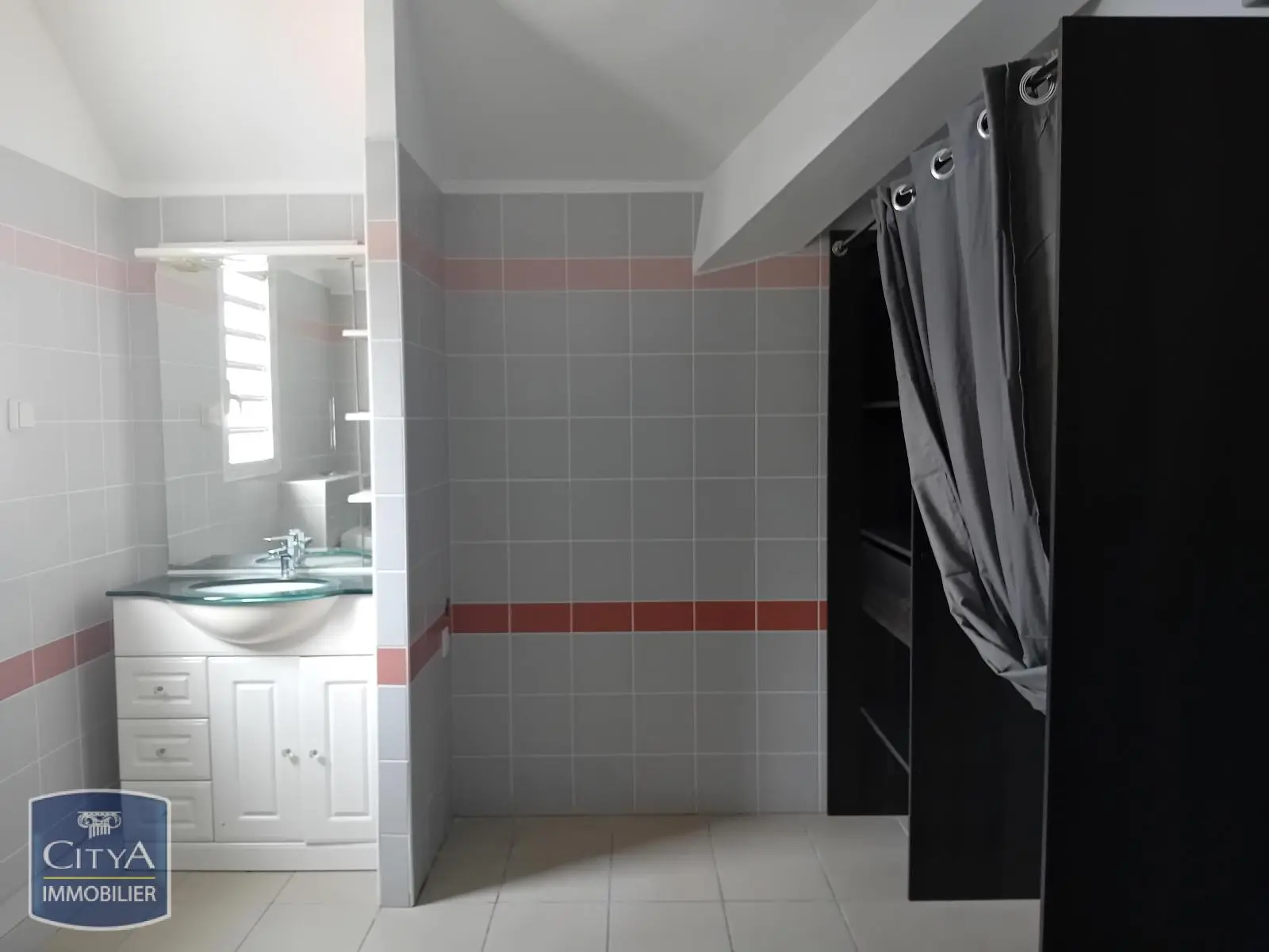 Photo 3 appartement Saint-Joseph