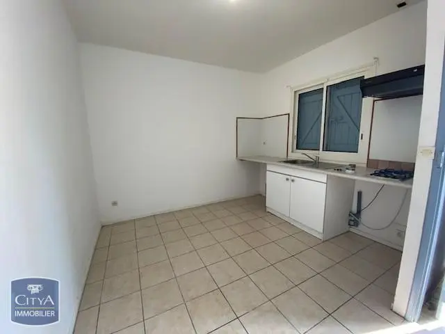 Photo 2 Appartement 1 pièce 37m²