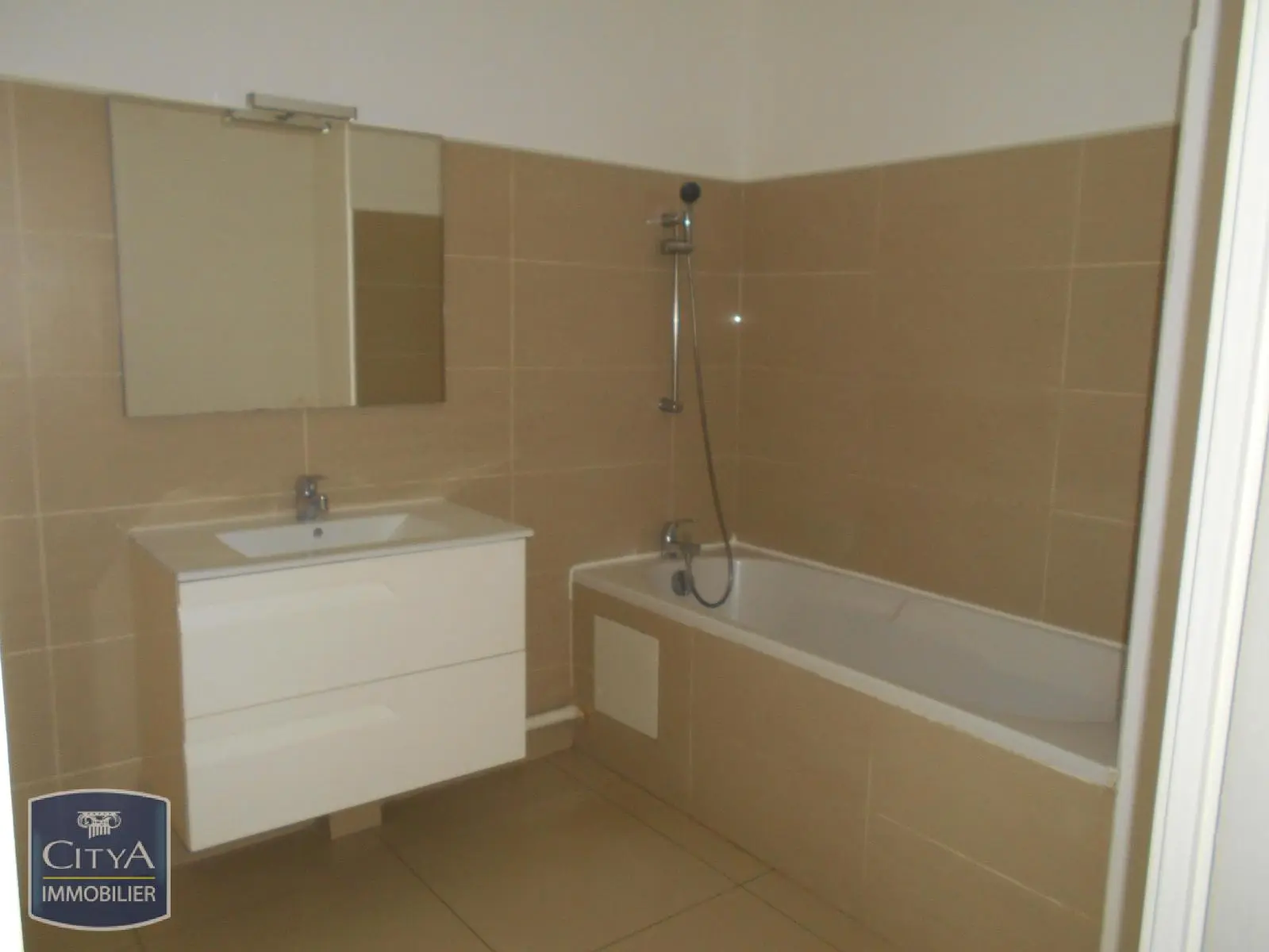 Photo 2 appartement Saint-Denis