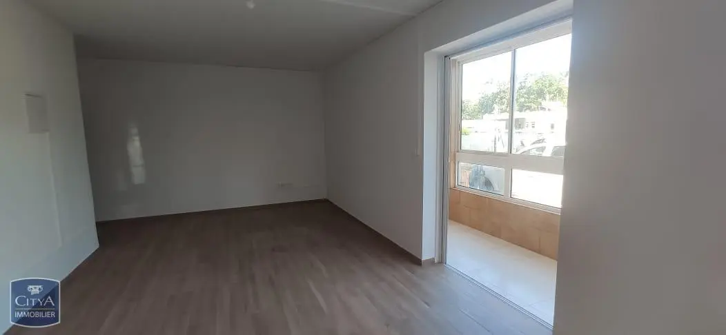 Photo 2 Appartement 3 pièces 75.68m²