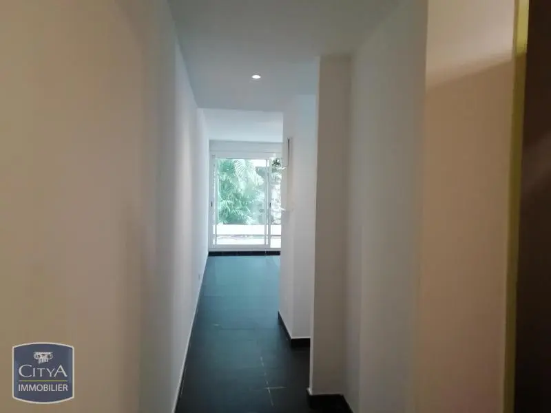 Photo 3 appartement Saint-Joseph