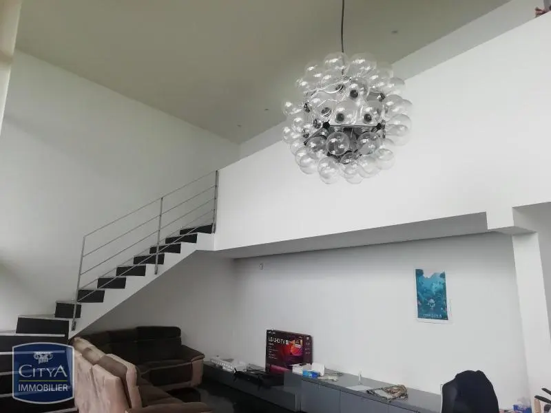 Photo 1 Maison 3 pièces 120m²