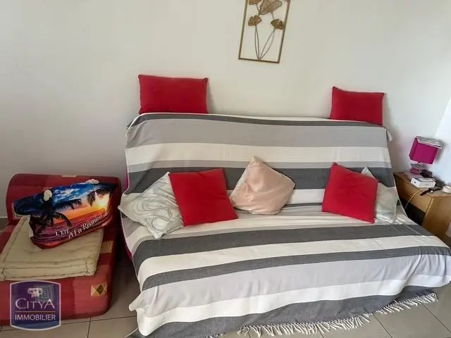 Photo 2 Appartement 1 pièce 26.78m²