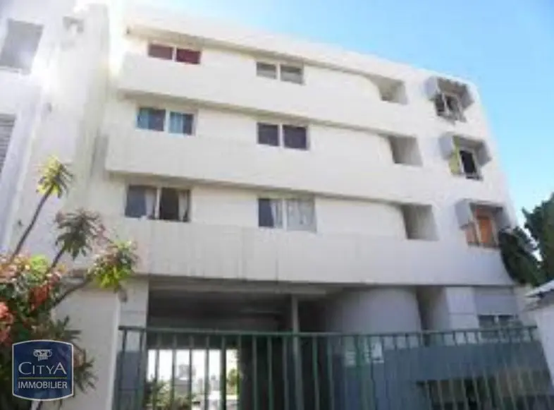 Photo 1 Appartement 1 pièce 22.71m²