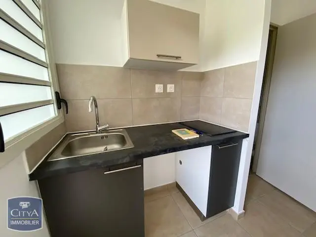 Photo 2 Appartement 1 pièce 22.86m²