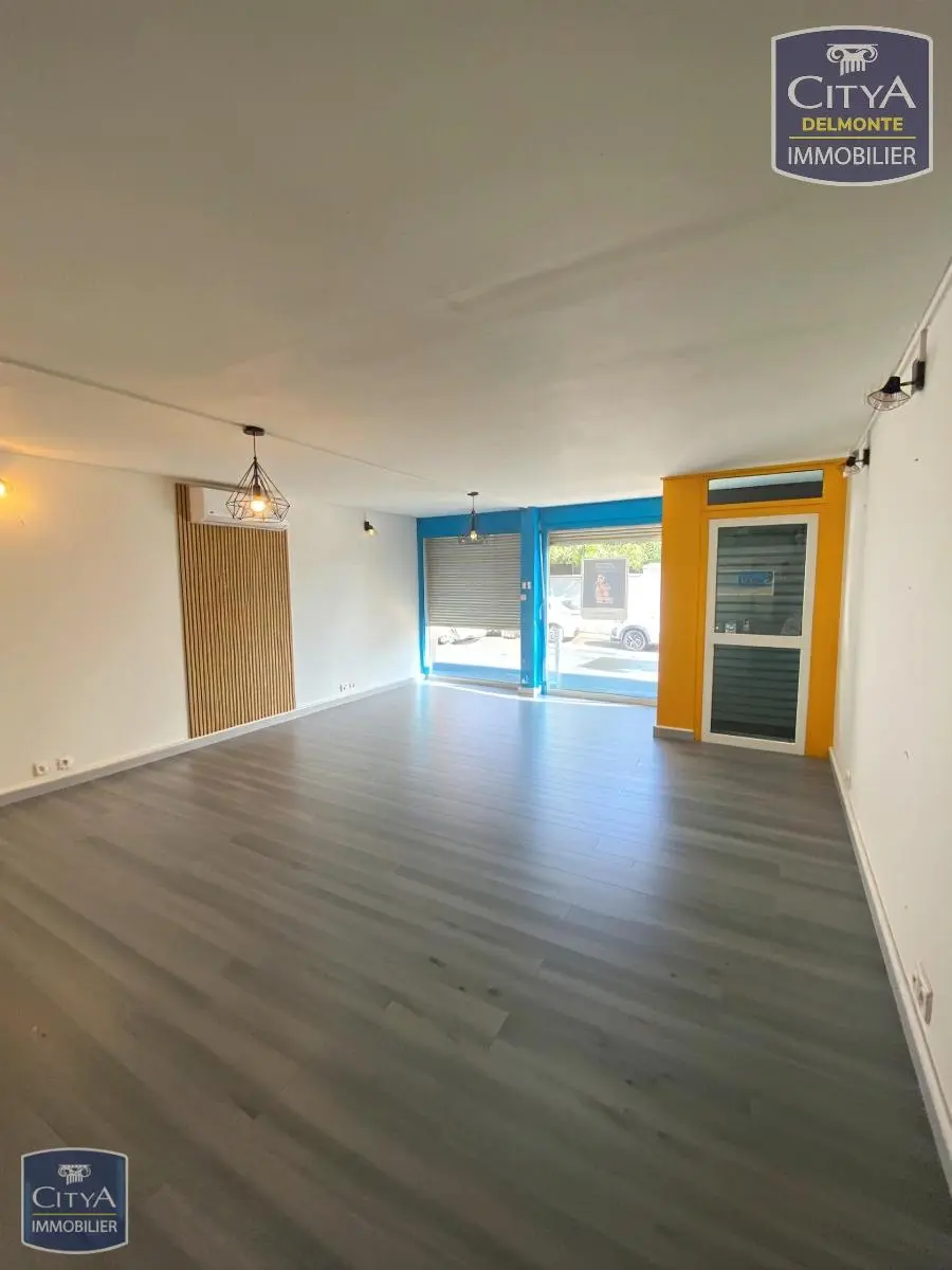 Photo 3 Local Commercial 44.43m²