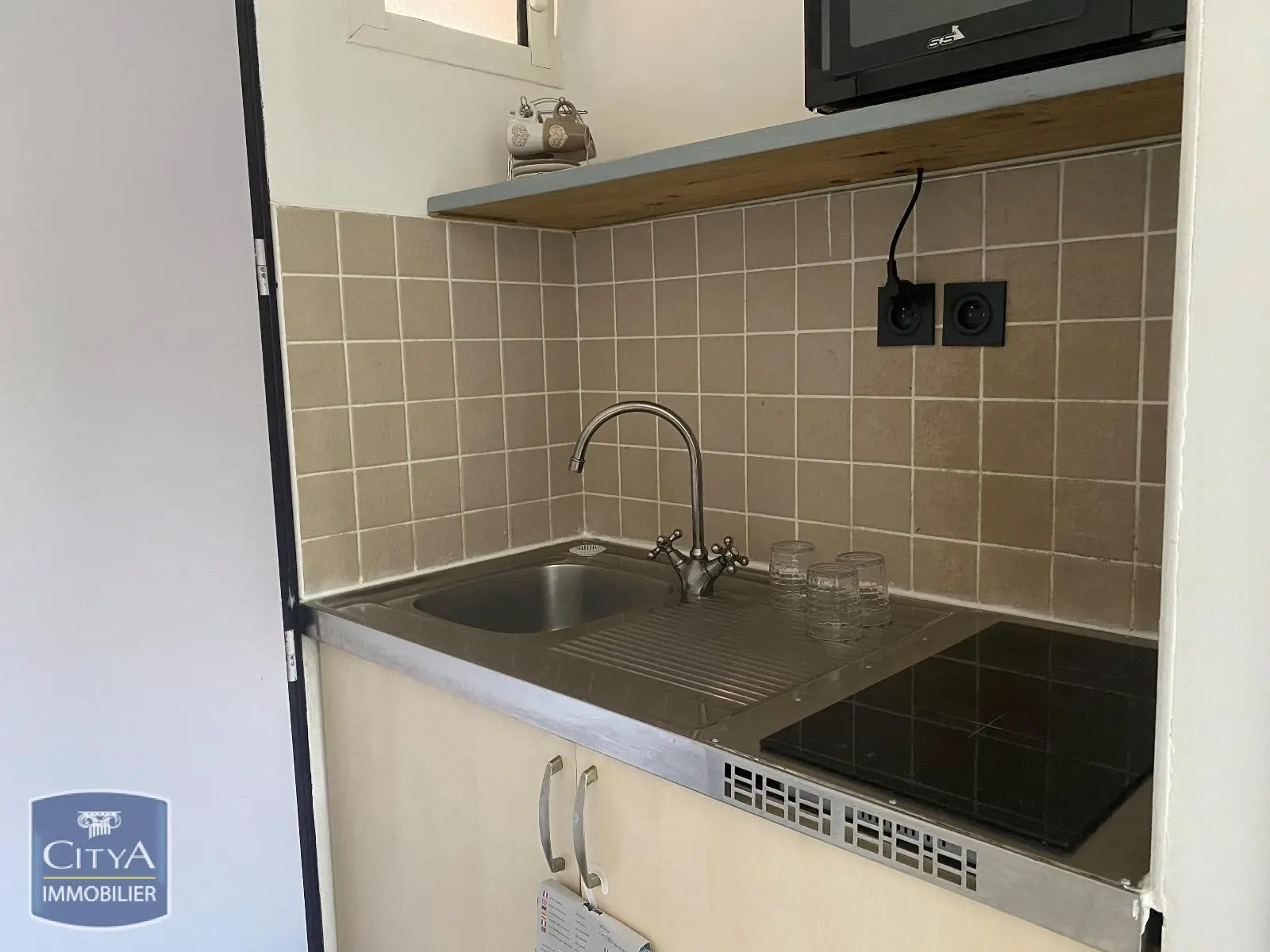 Photo 3 Appartement 1 pièce 21.75m²