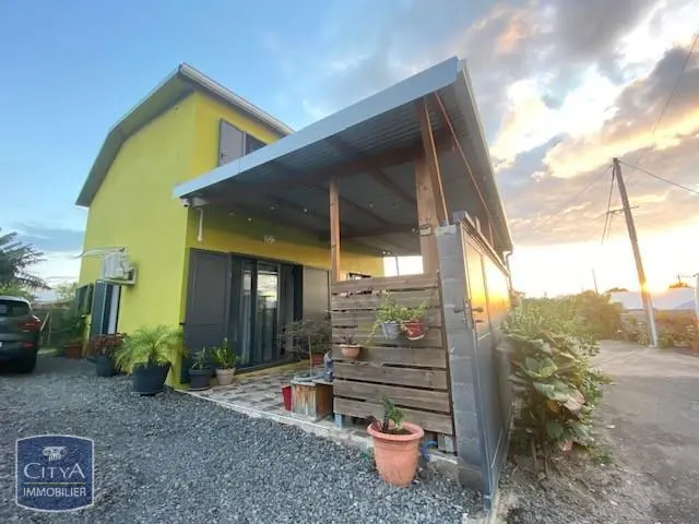 Photo 1 Maison 4 pièces 90m²