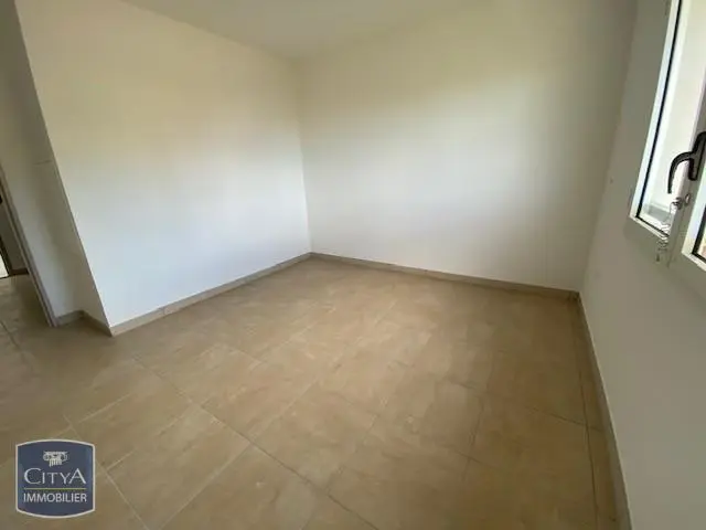 Photo 3 Appartement 1 pièce 22.76m²