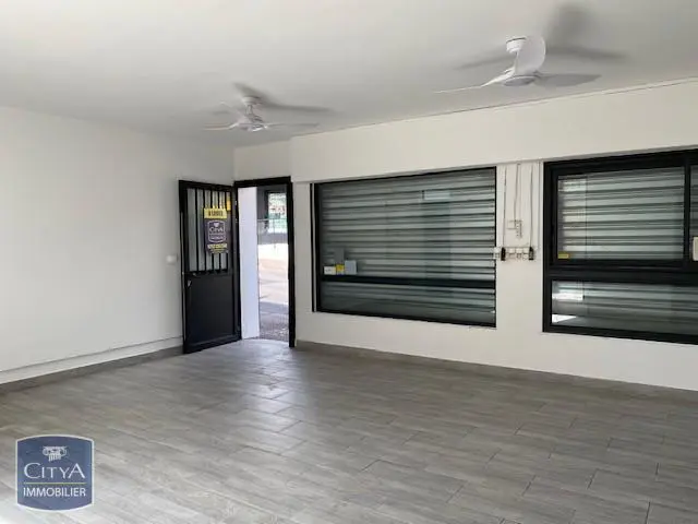 Photo 1 pour Local Commercial Photo 1 Local Commercial