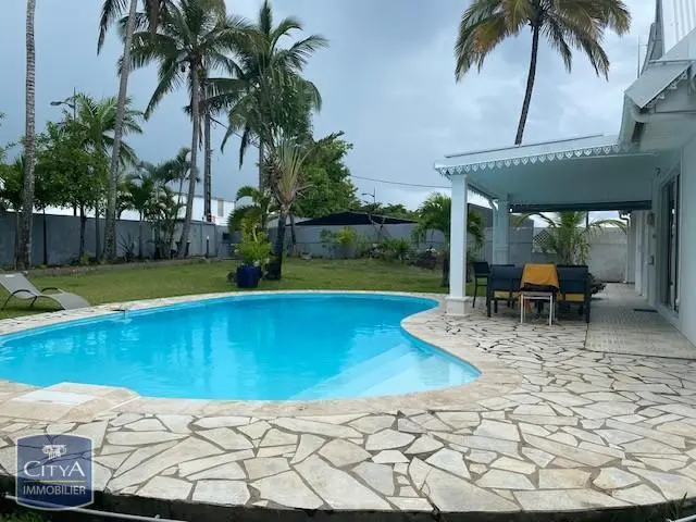 Photo 2 Maison 5 pièces 160m²