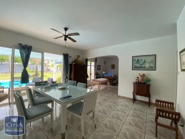 Photo 3 Maison 5 pièces 160m²