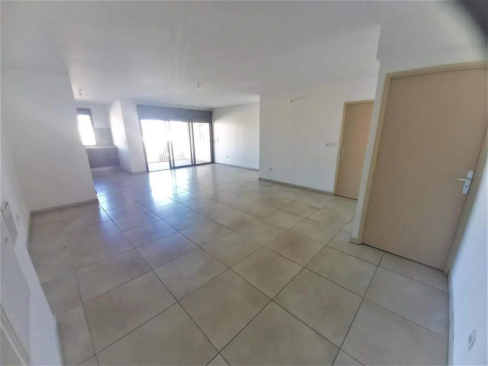 Photo 2 Appartement 3 pièces 80m²