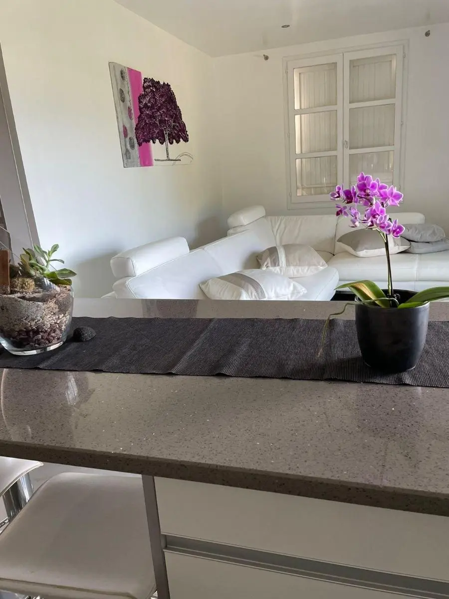 Photo 10 Appartement 2 pièces 48m²