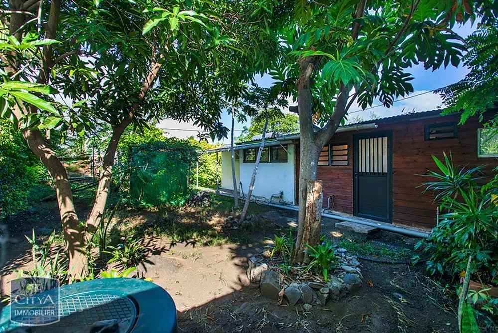 Photo 1 Terrain 422m²