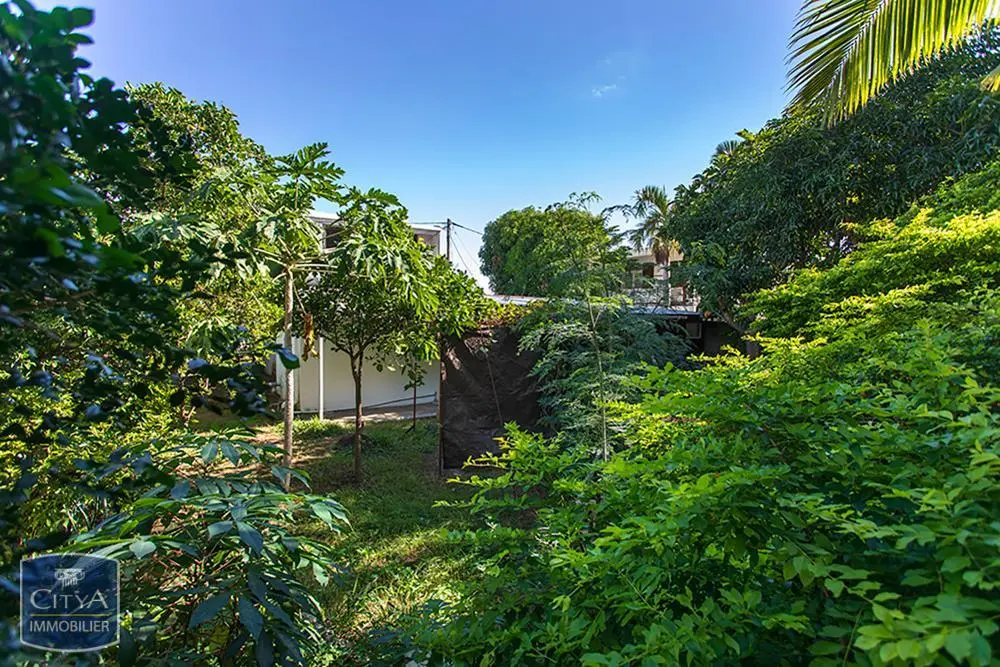 Photo 2 Terrain 422m²