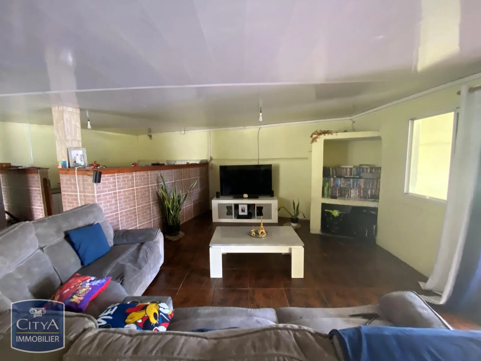 Photo 1 Maison 4 pièces 139m²