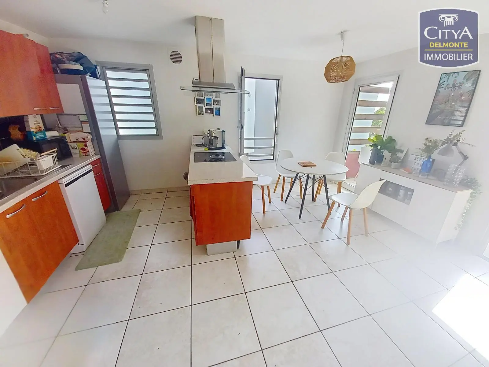 Photo 2 Appartement 4 pièces 76m²