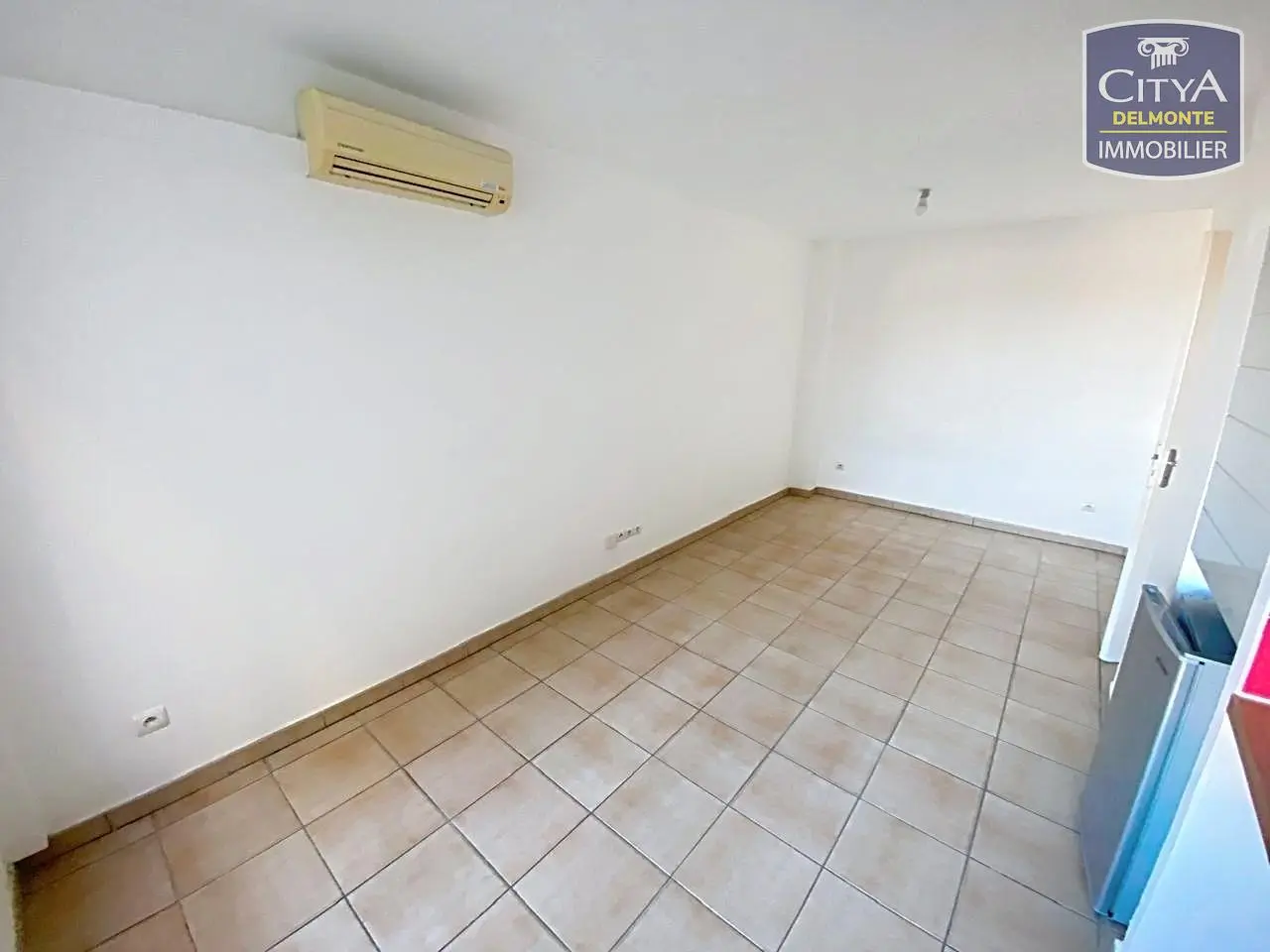 Photo 2 Appartement 1 pièce 26m²
