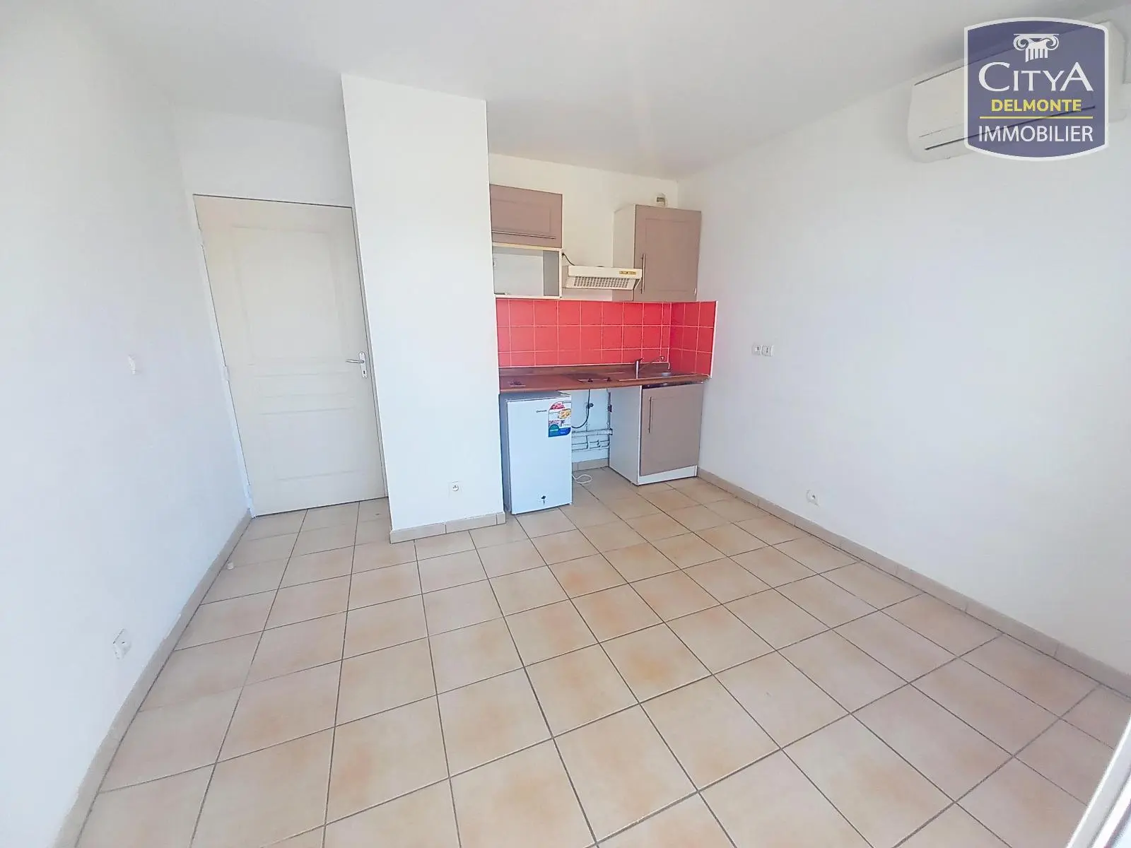 Photo 2 Appartement 1 pièce 20m²