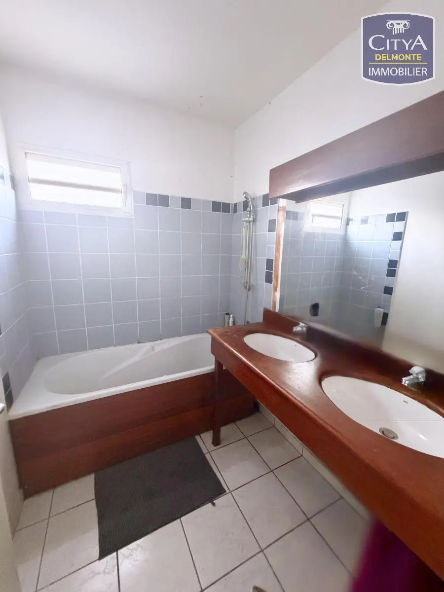 Photo 10 Appartement 4 pièces 74.55m²