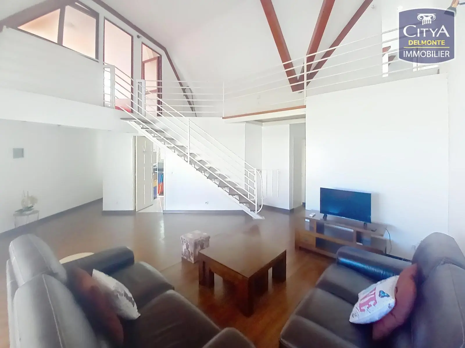 Photo 1 Appartement 4 pièces 94m²