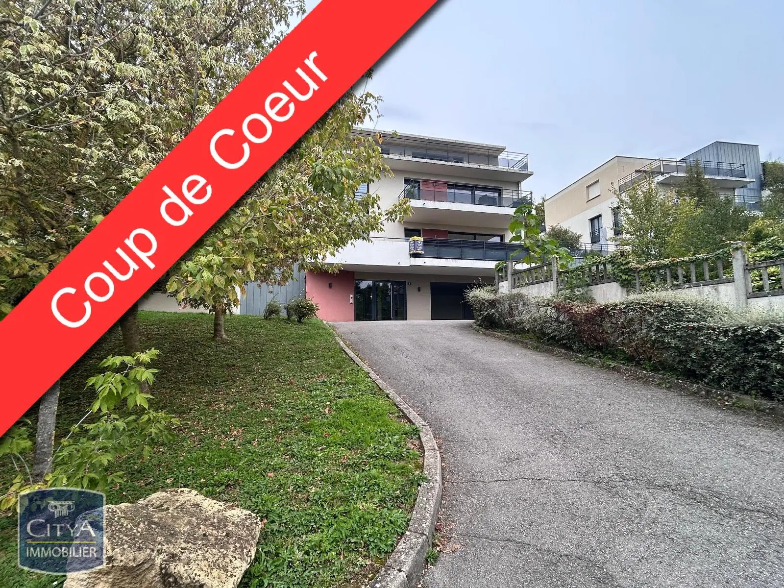 Photo 1 Appartement 4 pièces 116.5m²